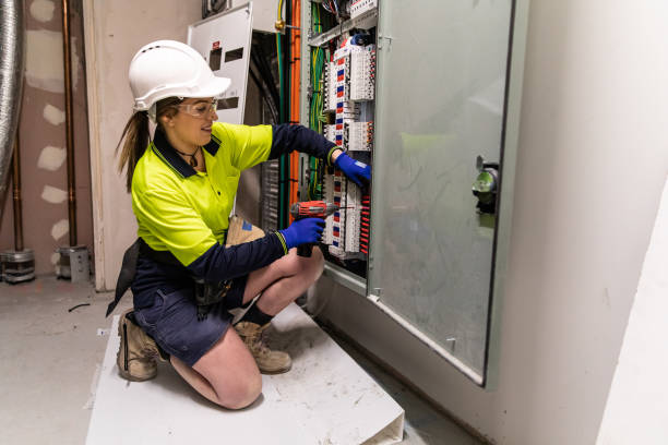 Best Ceiling Fan Installation Electrician  in Royal City, WA